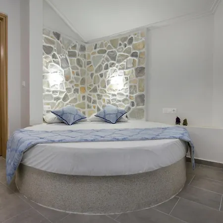 Hotell Oasis Limenaria (Thasos)